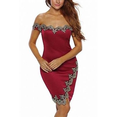 Dámske šaty s aplikáciou Vanda - červené