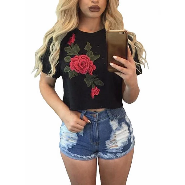 Dámsky top s aplikáciou Linda - čierny Dámsky top s aplikáciou Linda - čierny